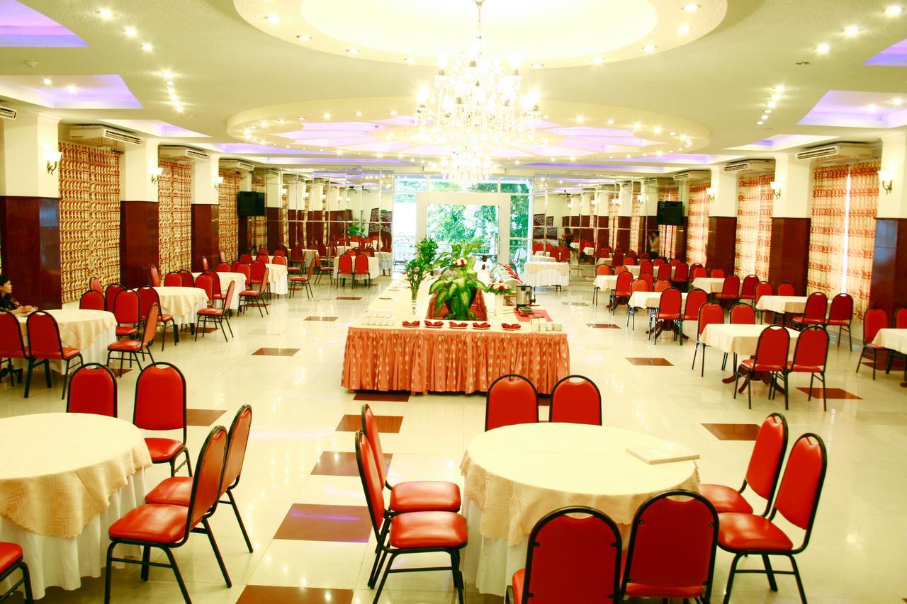 Angella Hotel На Транг Екстериор снимка