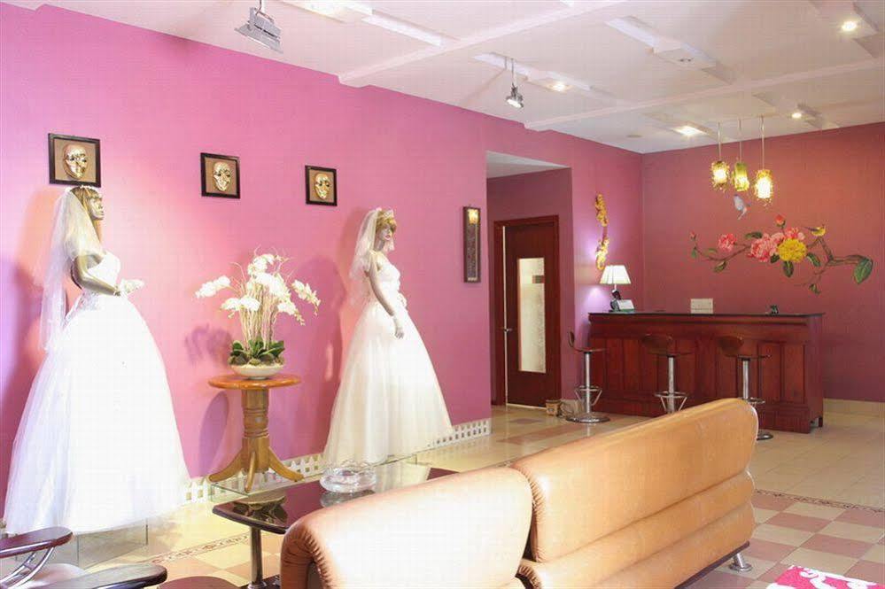 Angella Hotel На Транг Екстериор снимка